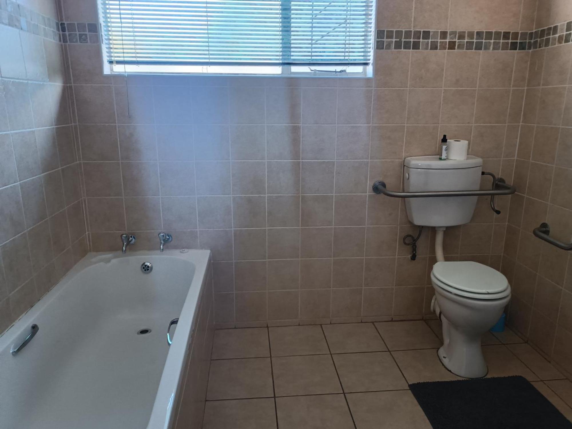 Orchard Guesthouse Bloemfontein Esterno foto