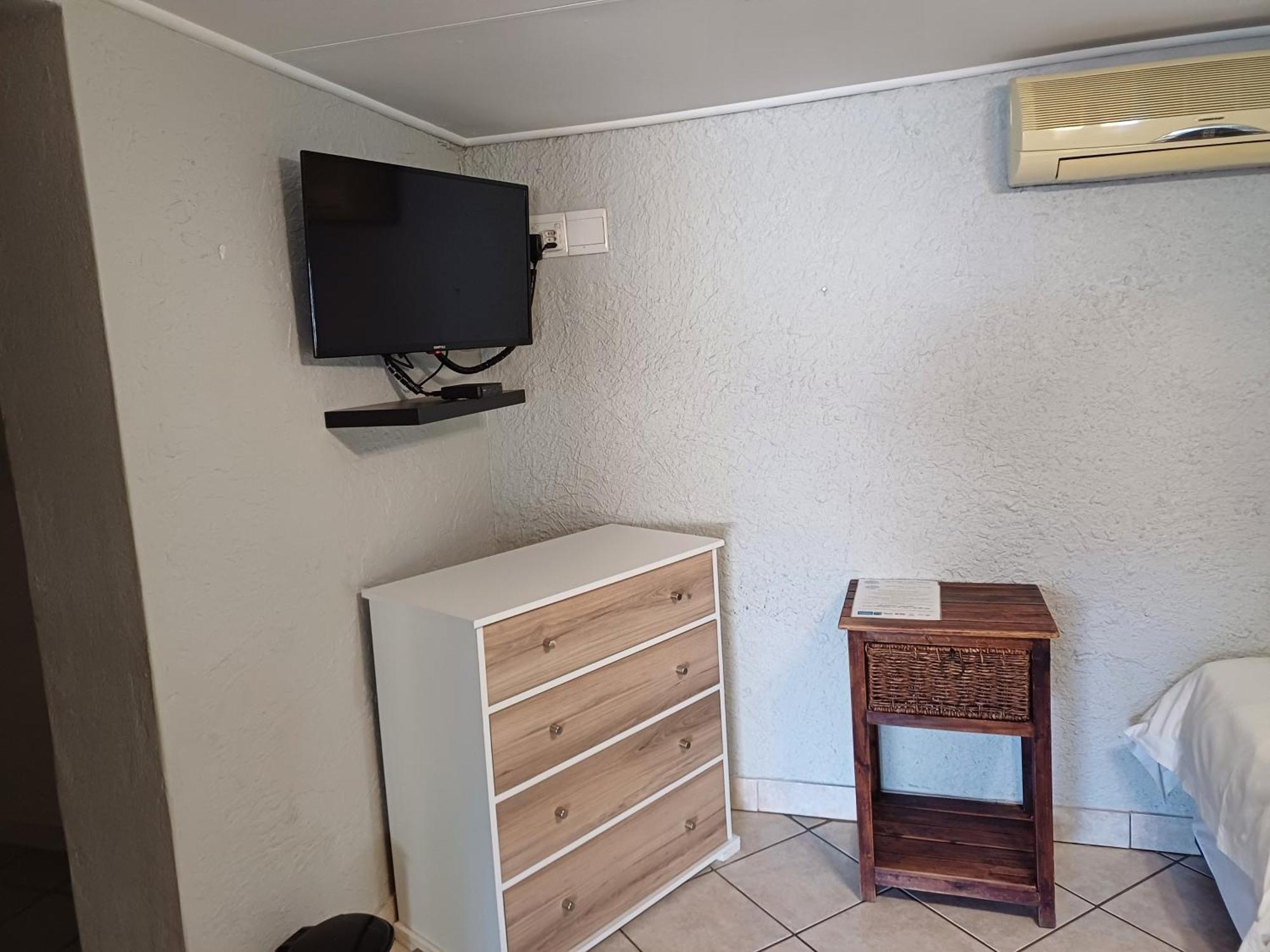 Orchard Guesthouse Bloemfontein Esterno foto