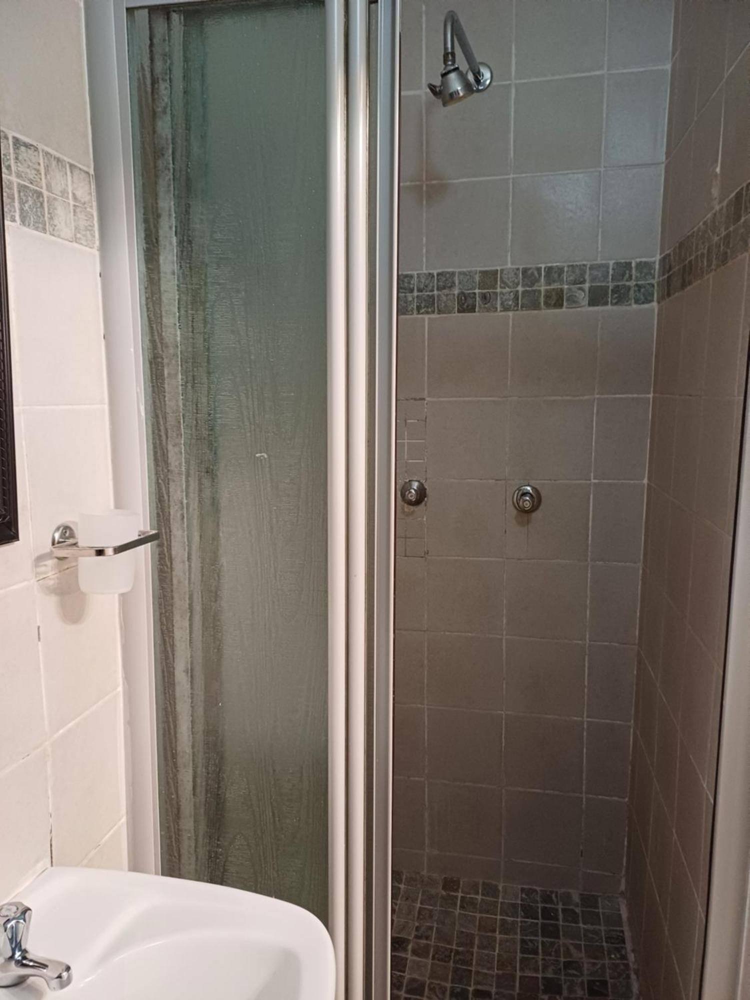 Orchard Guesthouse Bloemfontein Esterno foto